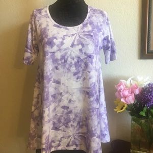 LulaRoe flare T-shirt
